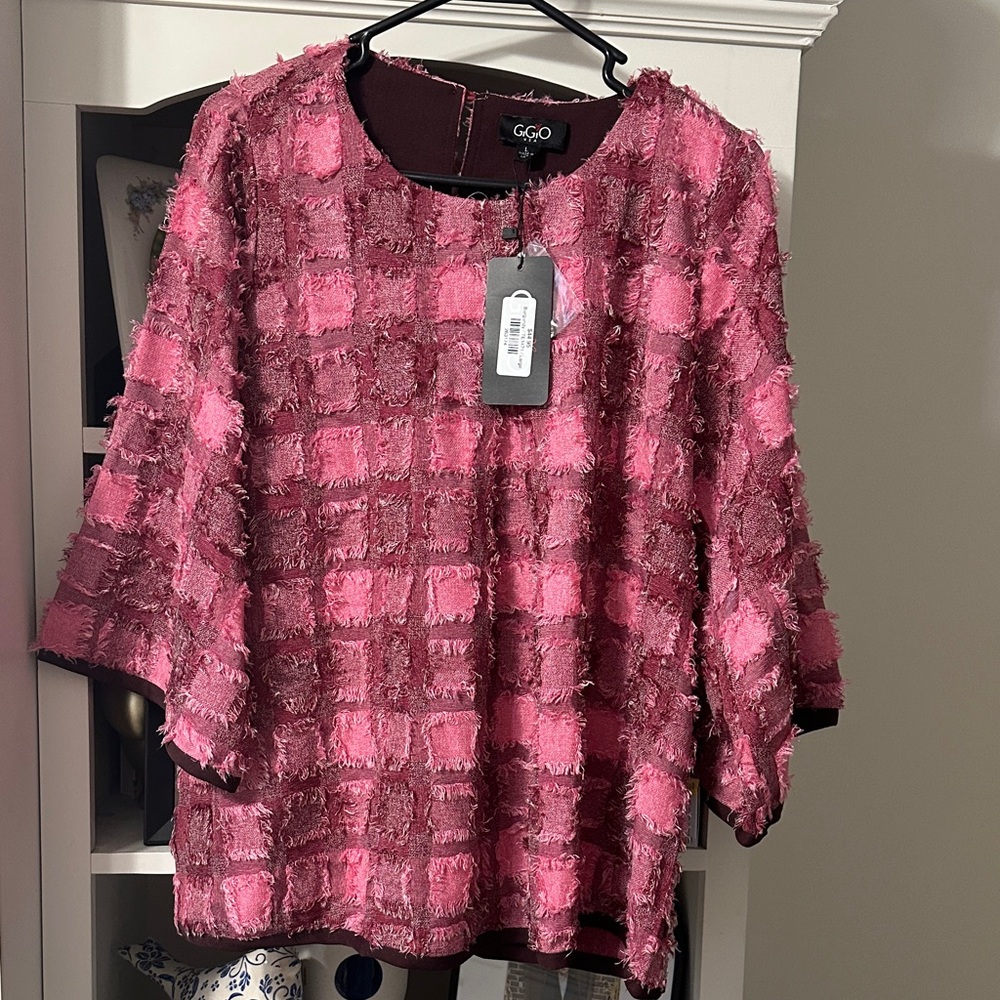 GiGio Fuchsia and Burgundy Textured Blouse